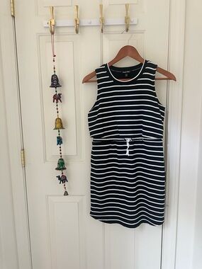Girls' Black & White Striped Sleeveless Drawstring Dress